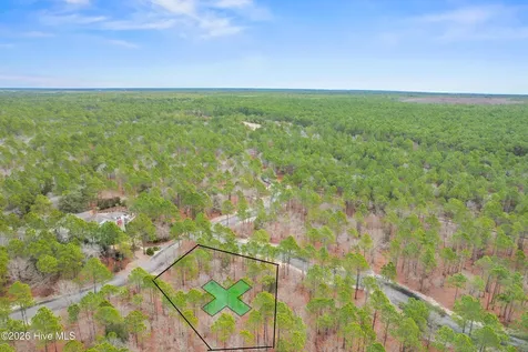 585 Elorriga Drive SE Bolivia NC 28422