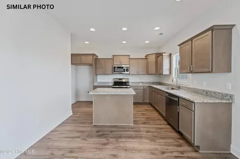 826 Maritime Way Jacksonville NC 28546