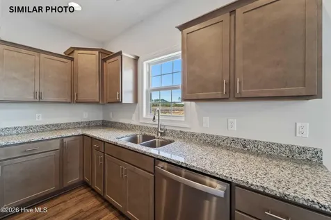 826 Maritime Way Jacksonville NC 28546