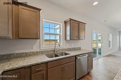 826 Maritime Way Jacksonville NC 28546