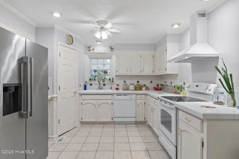 127 NW 18th Street Oak Island NC 28465