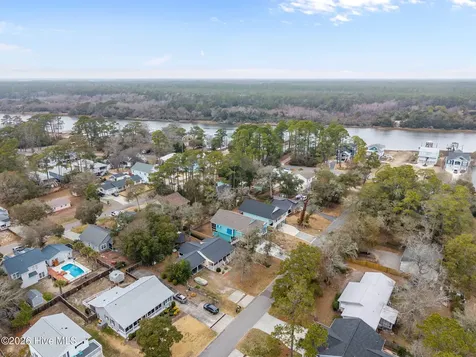 127 NW 18th Street Oak Island NC 28465