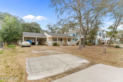 127 NW 18th Street Oak Island NC 28465