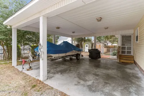 127 NW 18th Street Oak Island NC 28465