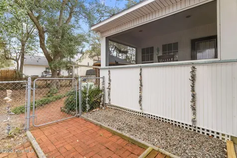 127 NW 18th Street Oak Island NC 28465