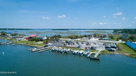235 Surfside Landing Boulevard Hubert NC 28539