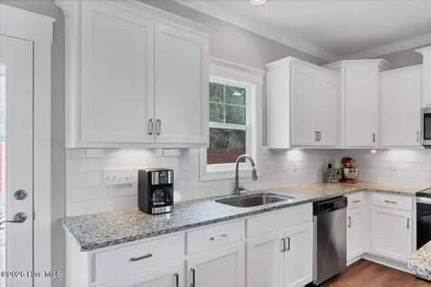3667 Murdocksville Road West End NC 27376