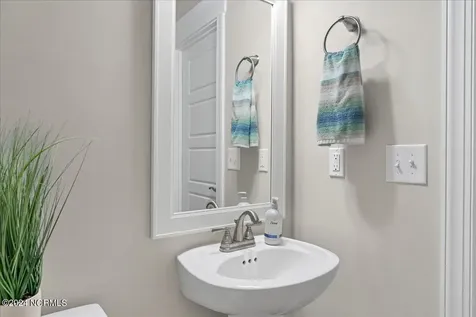 3667 Murdocksville Road West End NC 27376