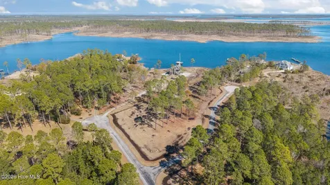 103 Inverness Point Aurora NC 27806