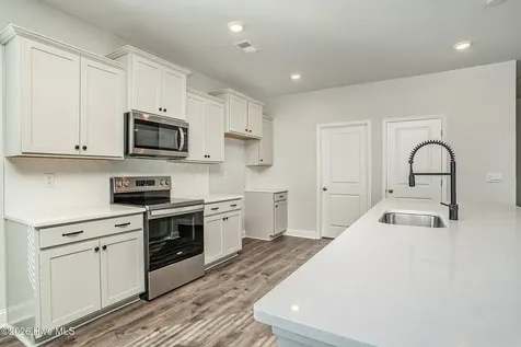 310 Merchant Point Boulevard Jacksonville NC 28546