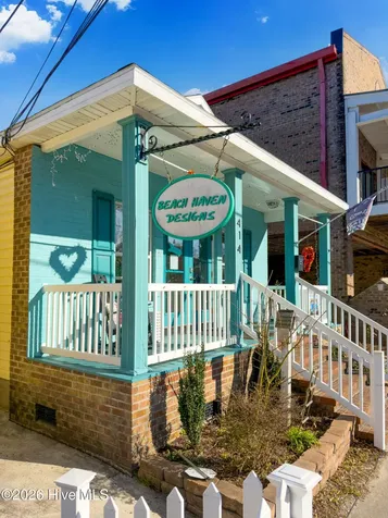 414 N Howe Street Southport NC 28461