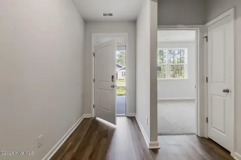 327 Merchant Point Boulevard Jacksonville NC 28546