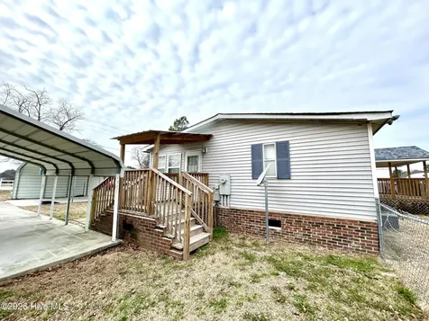 22041 Airbase Road Laurinburg NC 28352