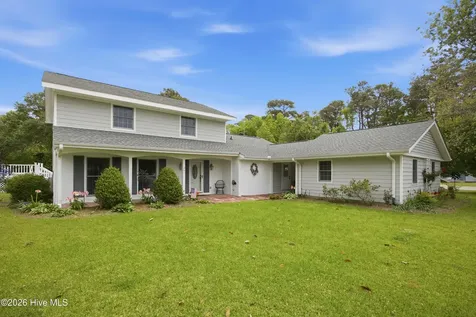 201 Sycamore Drive Beaufort NC 28516