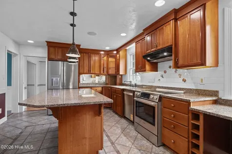 201 Sycamore Drive Beaufort NC 28516