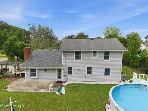201 Sycamore Drive Beaufort NC 28516