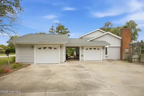 201 Sycamore Drive Beaufort NC 28516