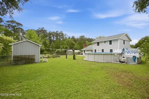 201 Sycamore Drive Beaufort NC 28516