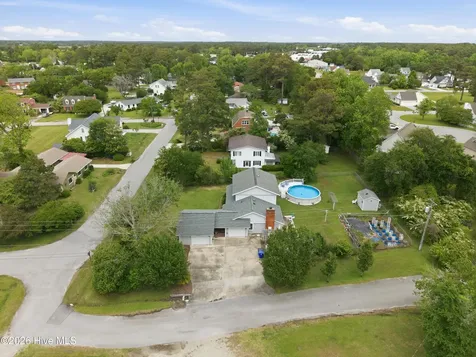 201 Sycamore Drive Beaufort NC 28516