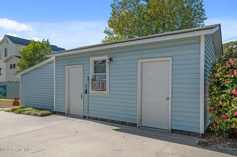 226 Shady Banks Beach Road Washington NC 27889