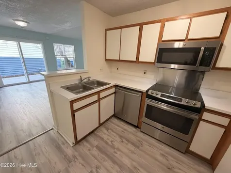 1254 Shipyard Boulevard Wilmington NC 28412
