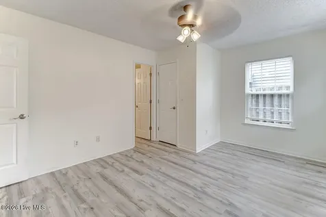 1254 Shipyard Boulevard Wilmington NC 28412