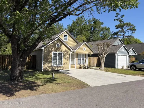 1254 Shipyard Boulevard Wilmington NC 28412