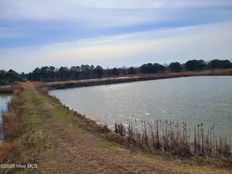 2424 Thompson Avenue Turkey NC 28393