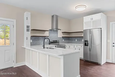 147 Creek Bend Drive Vass NC 28394
