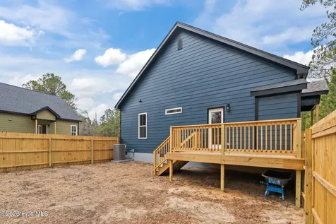 147 Creek Bend Drive Vass NC 28394