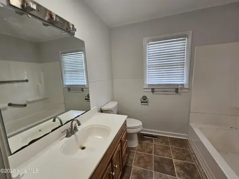 309 Fairfax Street Clinton NC 28328