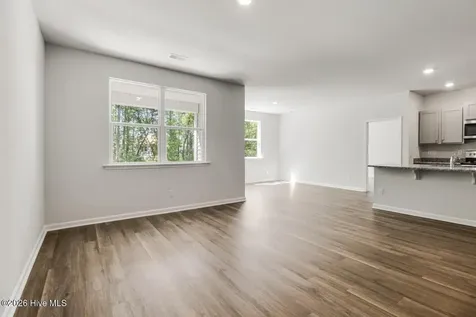 320 Merchant Point Boulevard Jacksonville NC 28546