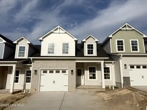 551 Timbercrest Circle SE Bolivia NC 28422