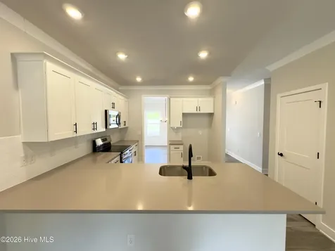 551 Timbercrest Circle SE Bolivia NC 28422