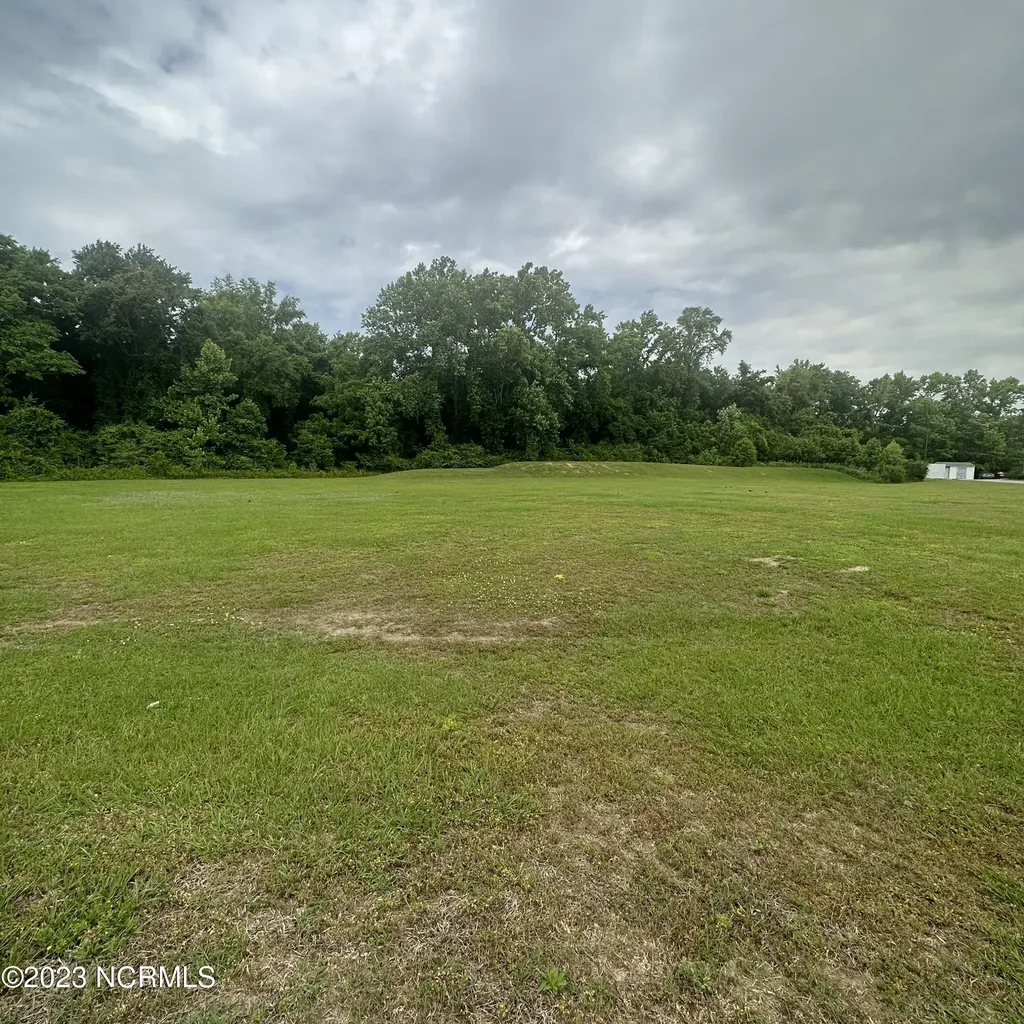 316 & 320 Medical Arts Drive Edenton NC 27932