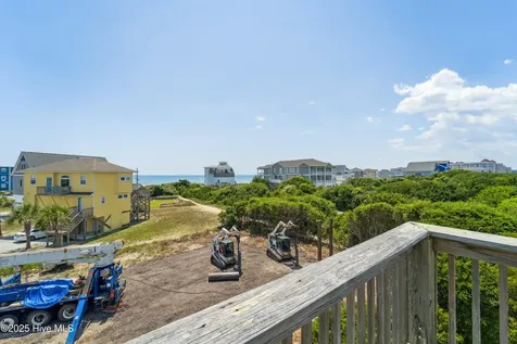 2080-2082 New River Inlet Road North Topsail Beach NC 28460