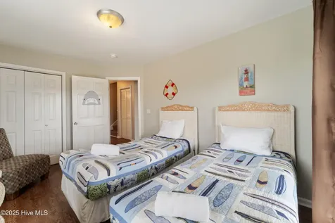 2080-2082 New River Inlet Road North Topsail Beach NC 28460