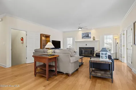 312 Lord Berkeley Drive Emerald Isle NC 28594