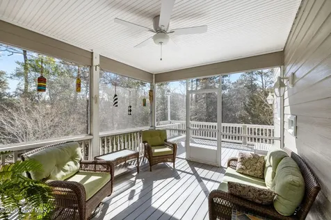 312 Lord Berkeley Drive Emerald Isle NC 28594