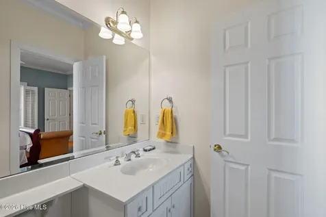 312 Lord Berkeley Drive Emerald Isle NC 28594