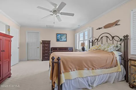 312 Lord Berkeley Drive Emerald Isle NC 28594