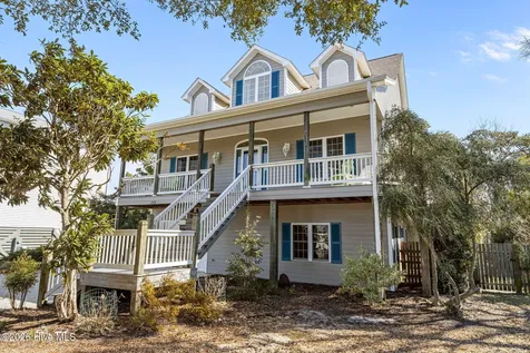 312 Lord Berkeley Drive Emerald Isle NC 28594