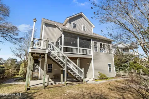 312 Lord Berkeley Drive Emerald Isle NC 28594