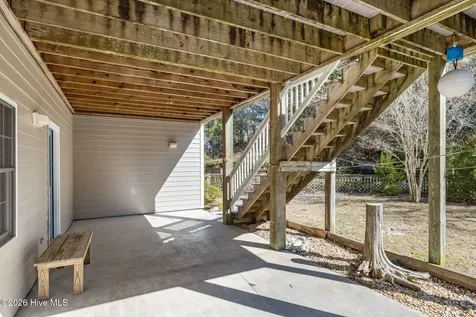 312 Lord Berkeley Drive Emerald Isle NC 28594