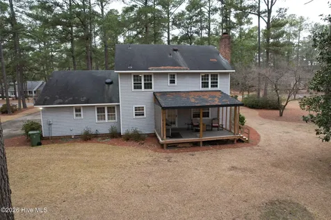 12101 Cameron Way Maxton NC 28364