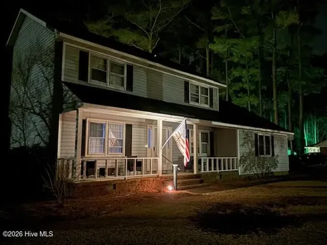 12101 Cameron Way Maxton NC 28364