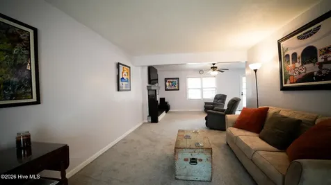 12101 Cameron Way Maxton NC 28364