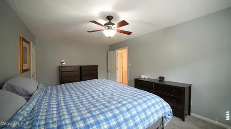 12101 Cameron Way Maxton NC 28364