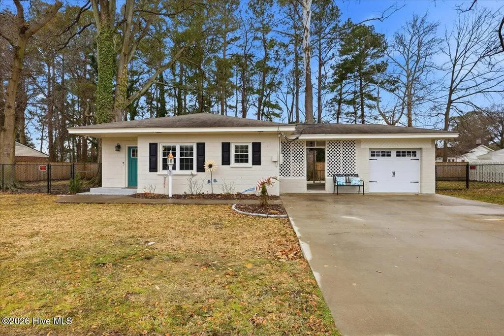 202 E North Street Fremont NC 27830