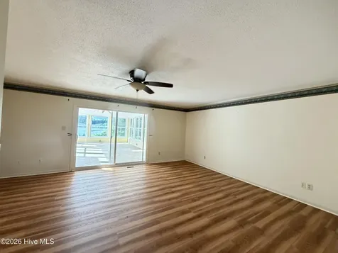 168 Leslie Drive Hubert NC 28539